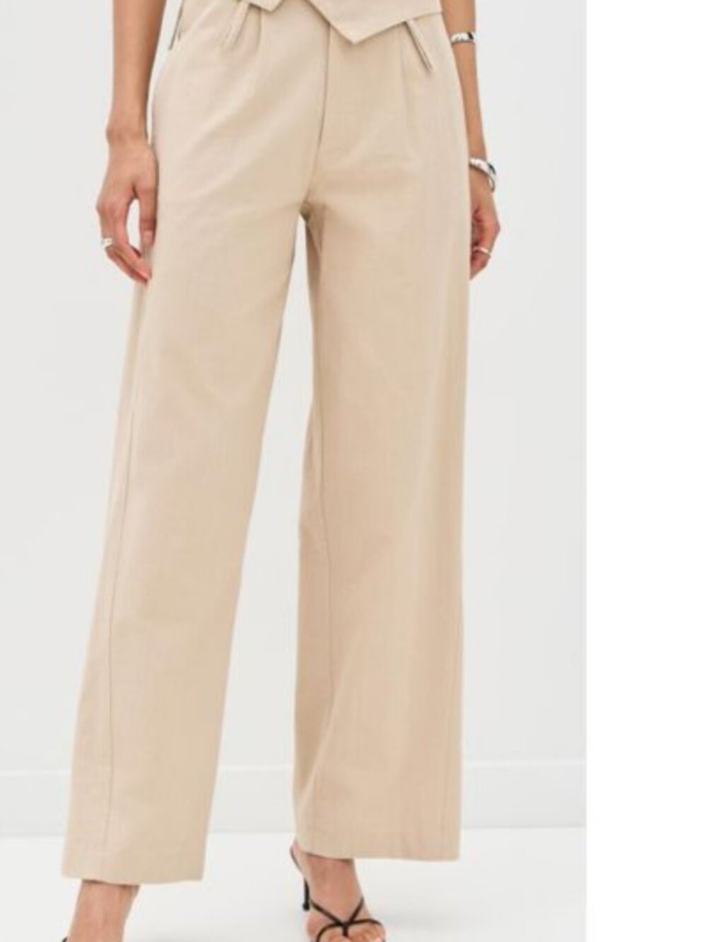 Lioness NWT Tailored Pleated Wide Leg Pants - Tan/Beige Neutral Small